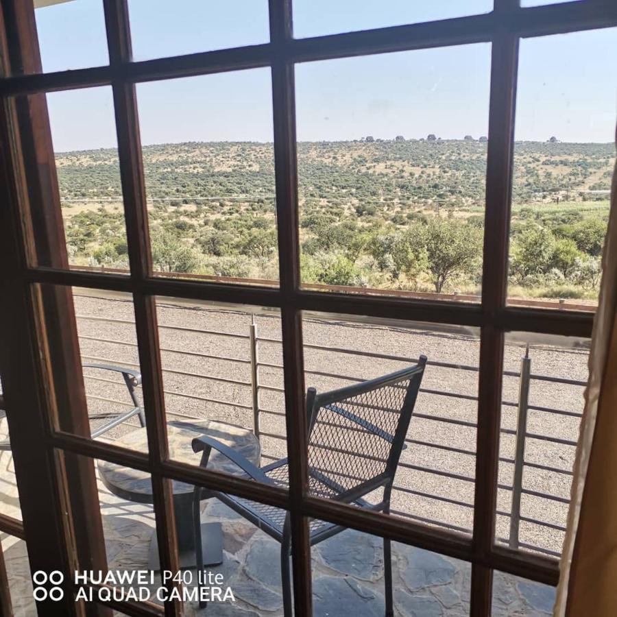 Big Valley Game Lodge Lobatse Exterior photo